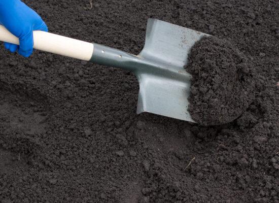 Arbemu-gardening-tools-shovel-on-field-digging-hole-spade, supplier, wholesaler-Turkey, Türkei,Turquie