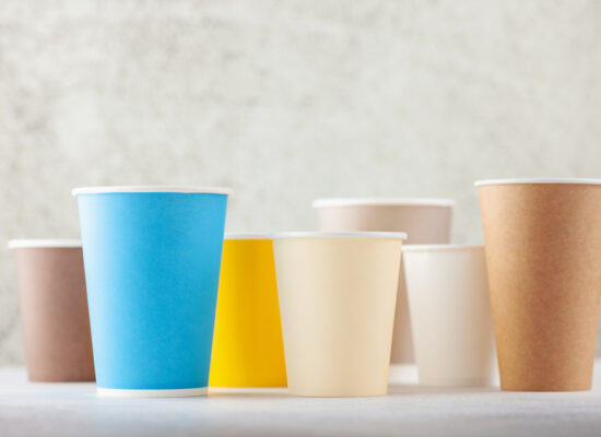 Arbemu, cardboard packaging - set-colorful-paper-coffee-cups-on - supplier, manufacturer, in Turkey, Turkei, Turquie